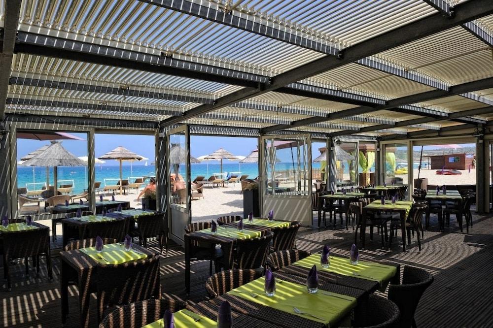 Le Camping De La Plage Aregno Bagian luar foto