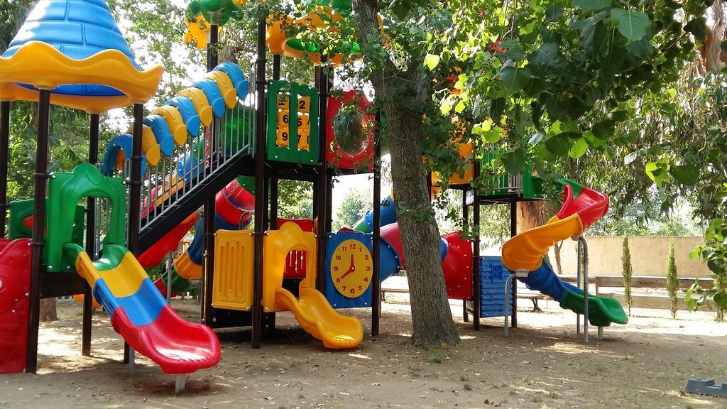 Le Camping De La Plage Aregno Bagian luar foto